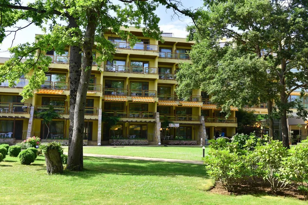 Les Magnolias Hotel Приморско 3*,  Болгария