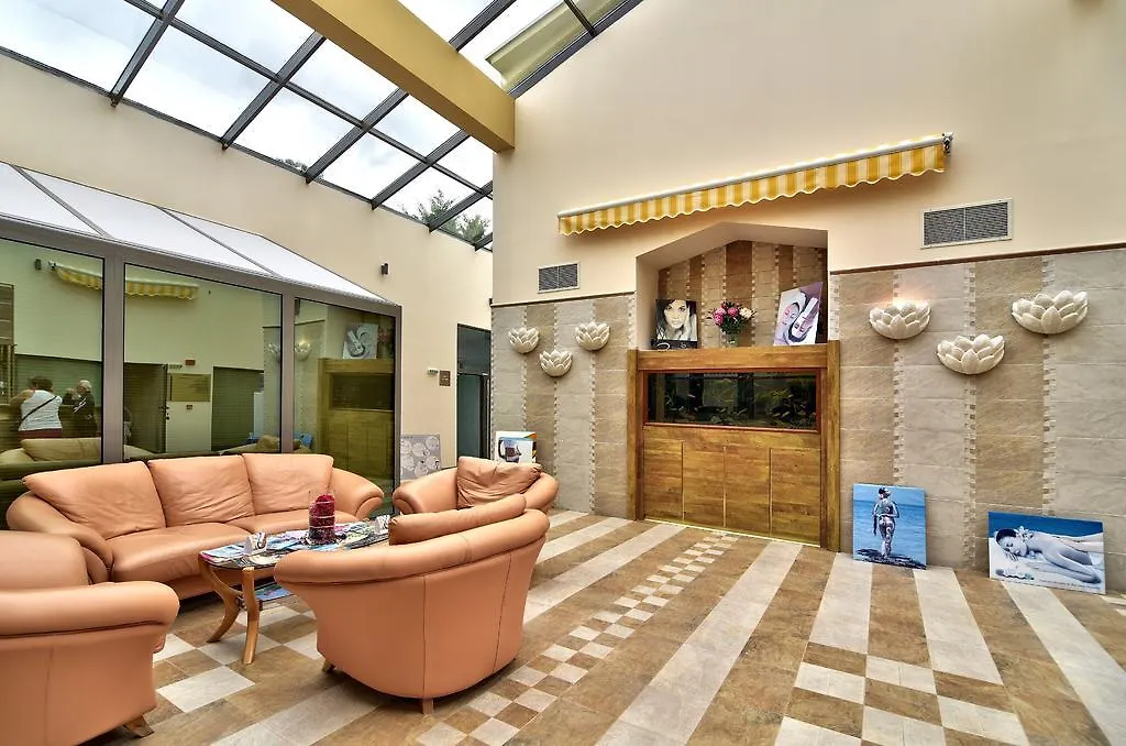 Les Magnolias Hotel Приморско