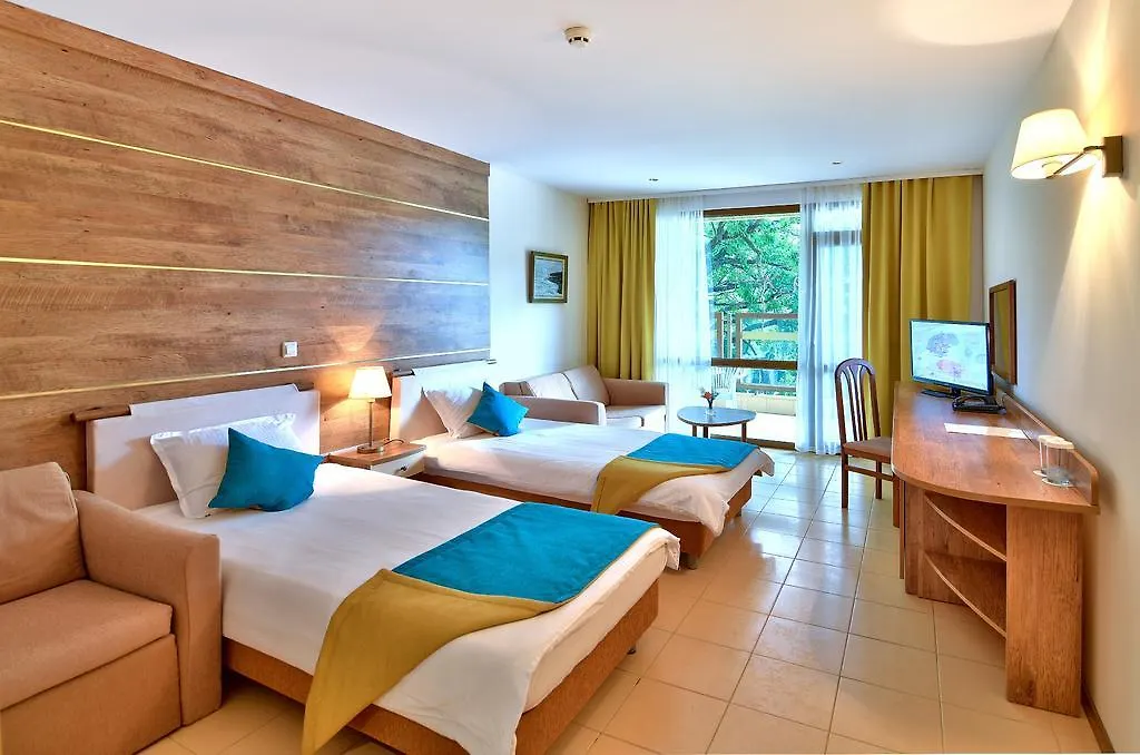 Les Magnolias Hotel Primorsko